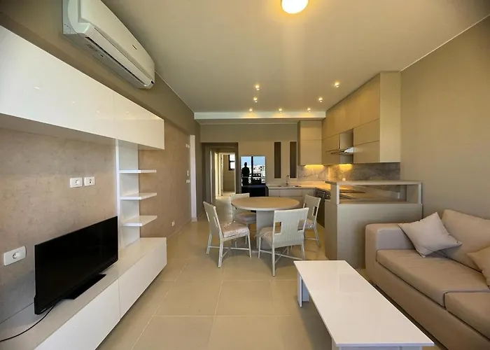 3 Bedrooms Penthouse With Sea View