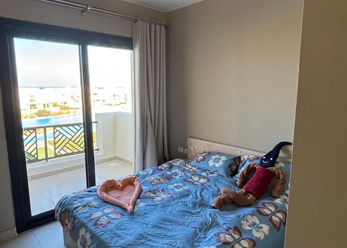 Apartment 3 Bedrooms Penthouse With Sea View *